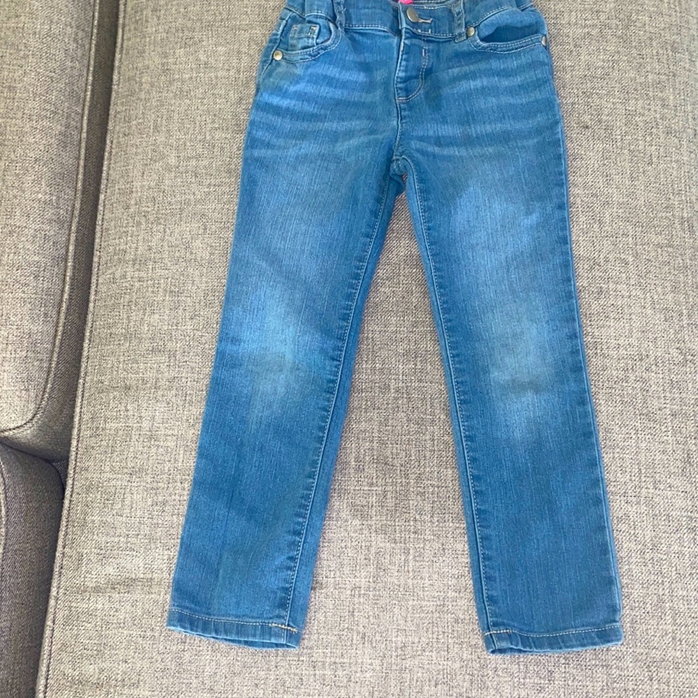Toddler girl super skinny jeans size 5T